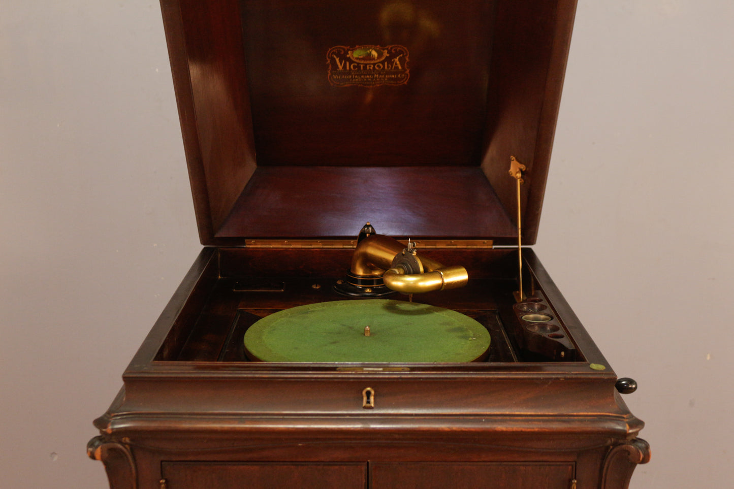 1920s Victor Victrola Phonograph - ONLINE ONLY