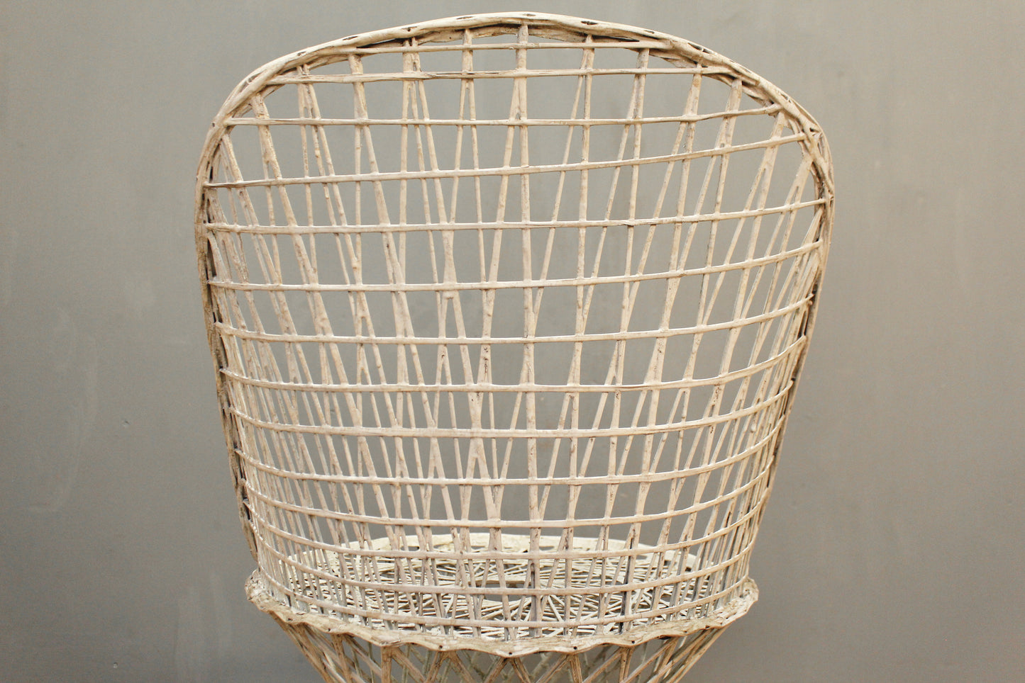 Russell Woodard Spun Fiberglass Side Chair