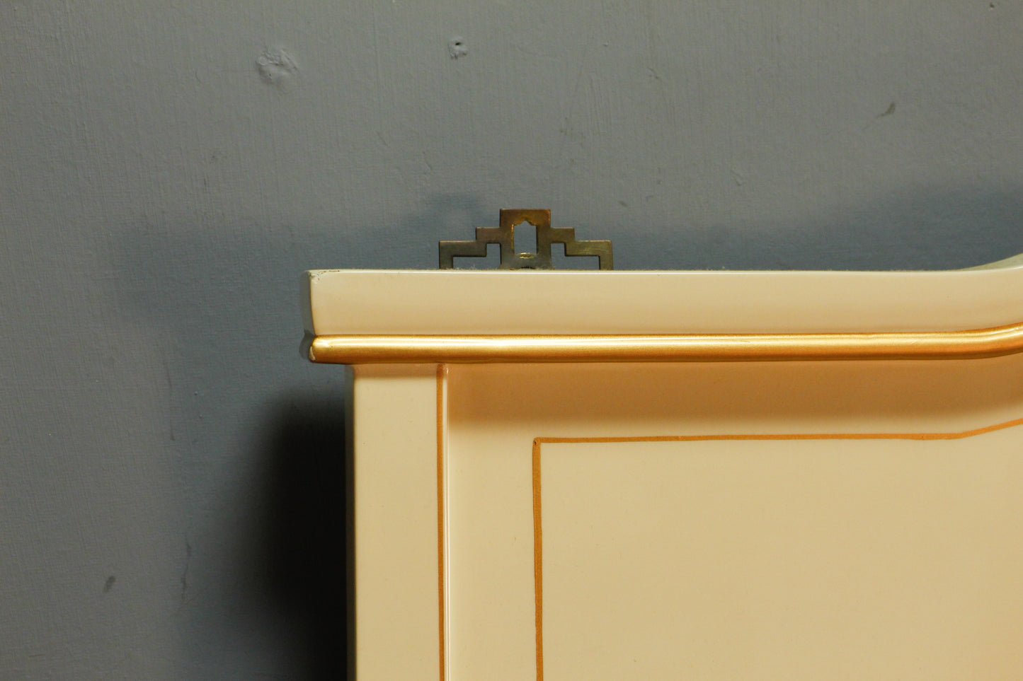 Chinoiserie-Style Laquered Wall Mirror