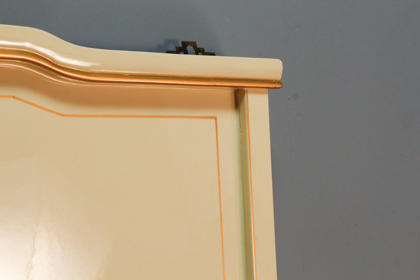 Chinoiserie-Style Laquered Wall Mirror