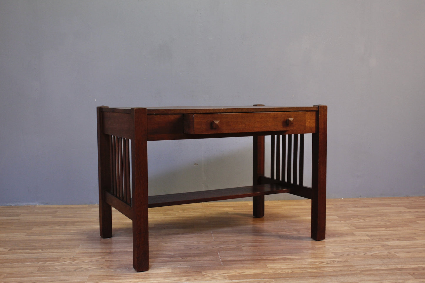Arts & Crafts Dark Oak 1-Drawer Desk