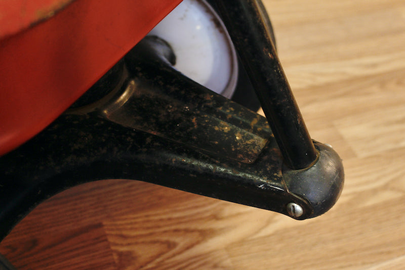 Retro Radio Flyer Red Wagon