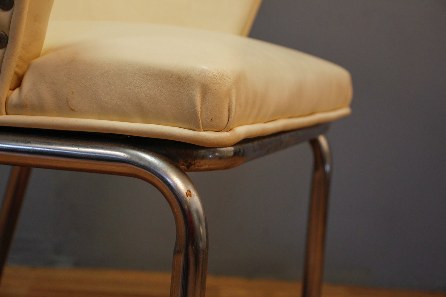 Large 1980s Brushstrokes Slipper Chair - ONLINE ONLY