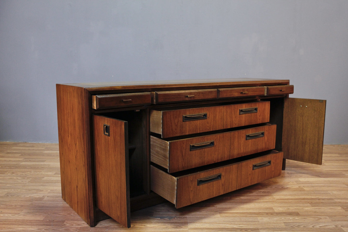 Mid Century Speckled Walnut 6-Drawer Credenza