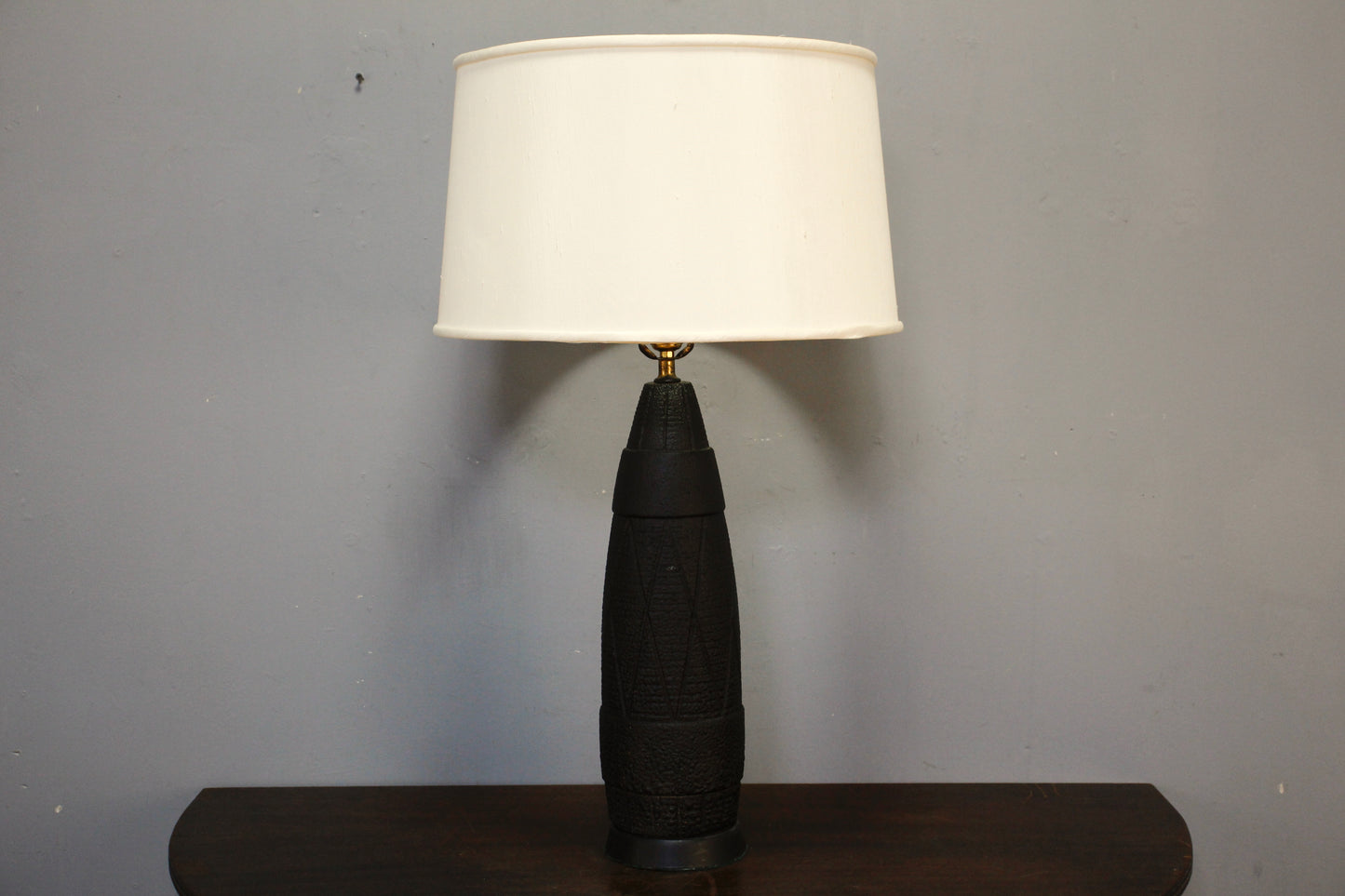 Black Pebbled Chalkware Table Lamp