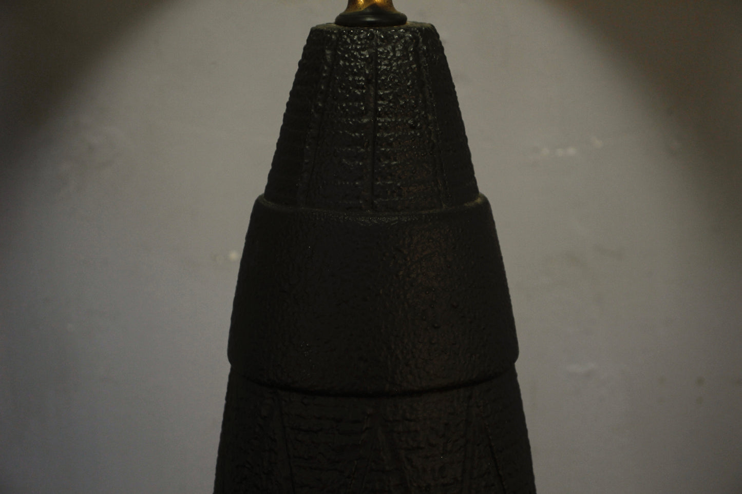 Black Pebbled Chalkware Table Lamp