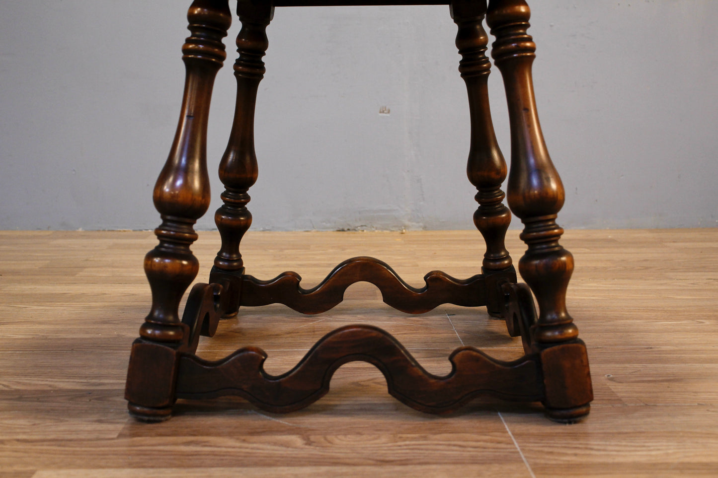 Imperial Waved Burl End Table