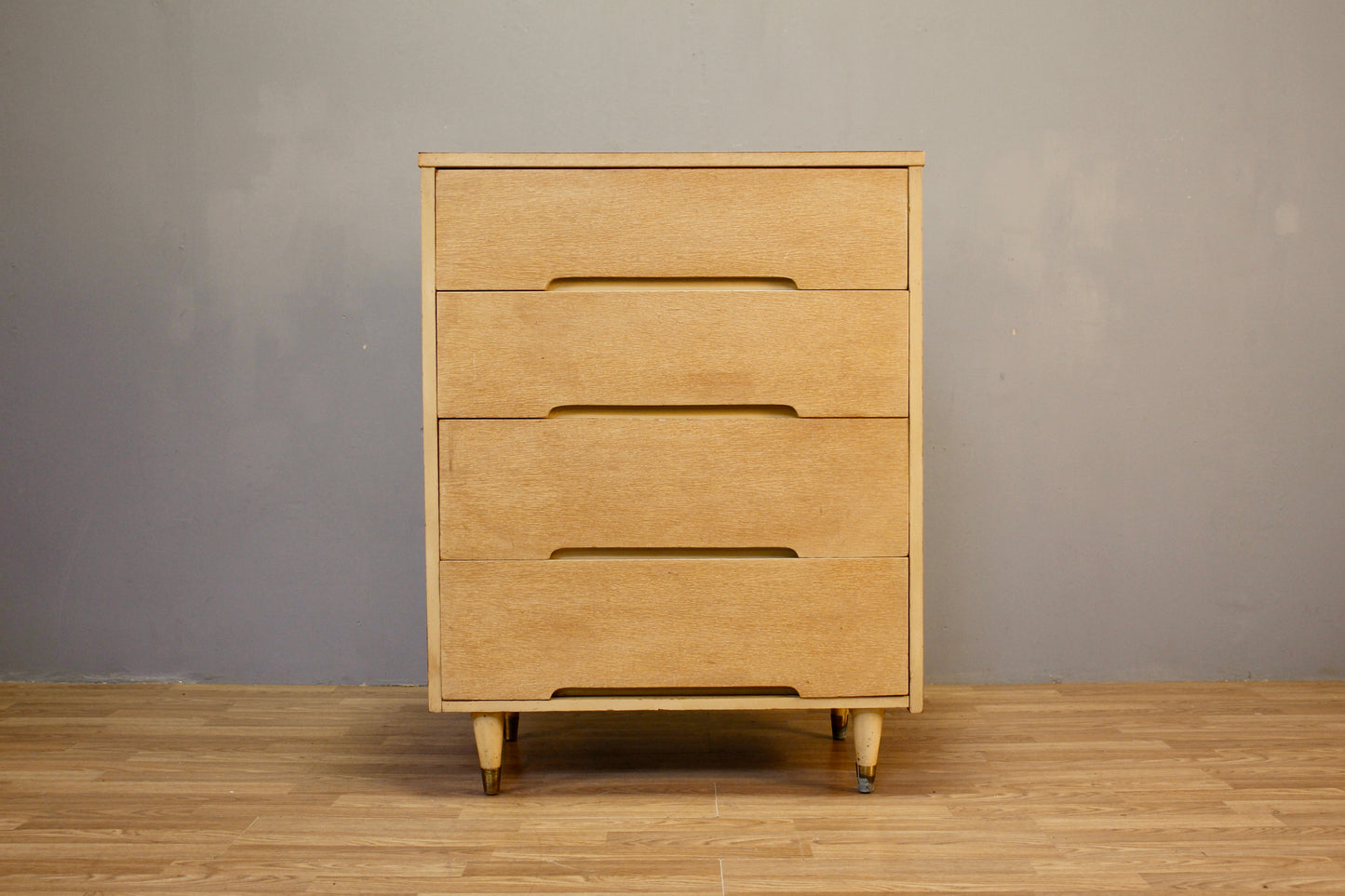 Ash Blonde & Laminate 4-Drawer Dresser