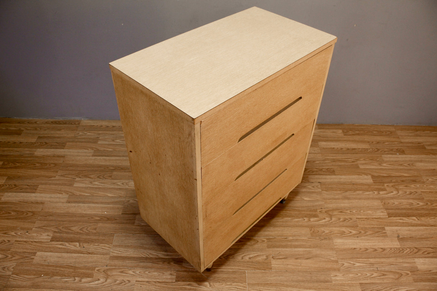 Ash Blonde & Laminate 4-Drawer Dresser