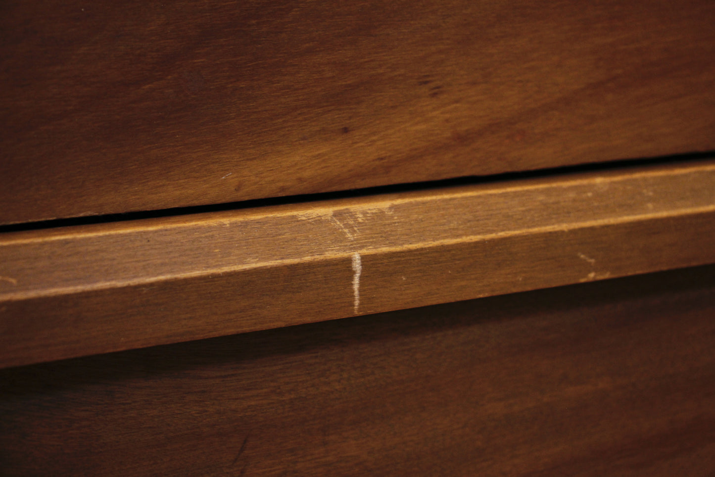 Baumritter Birch & Laminate 4-Drawer Desk