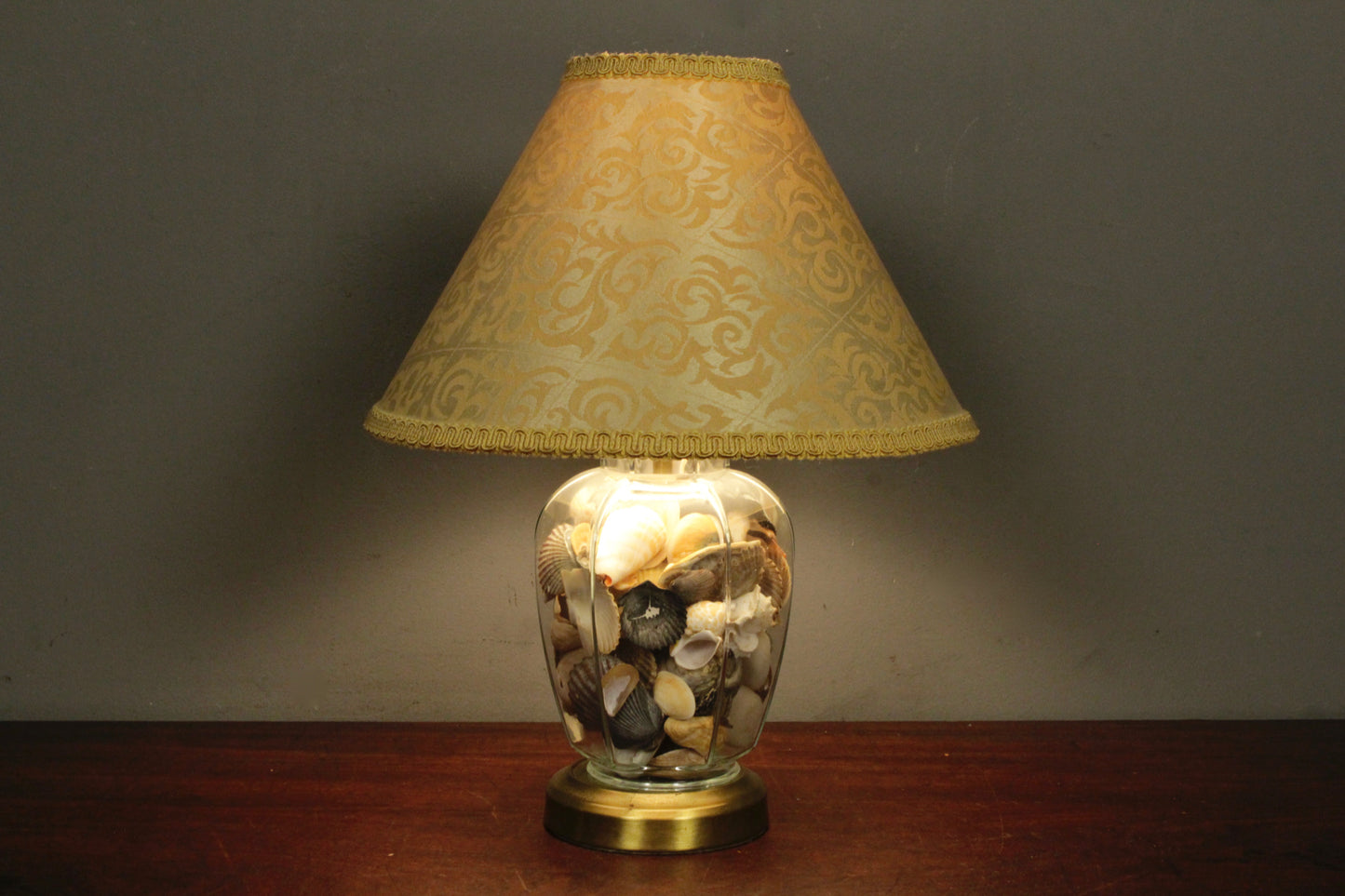 Seashells & Glass Table Lamp