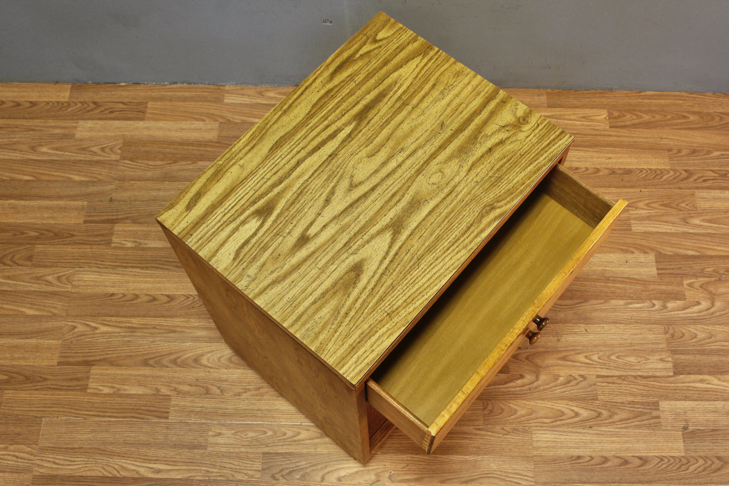 1970s Thomasville 1-Drawer End Table