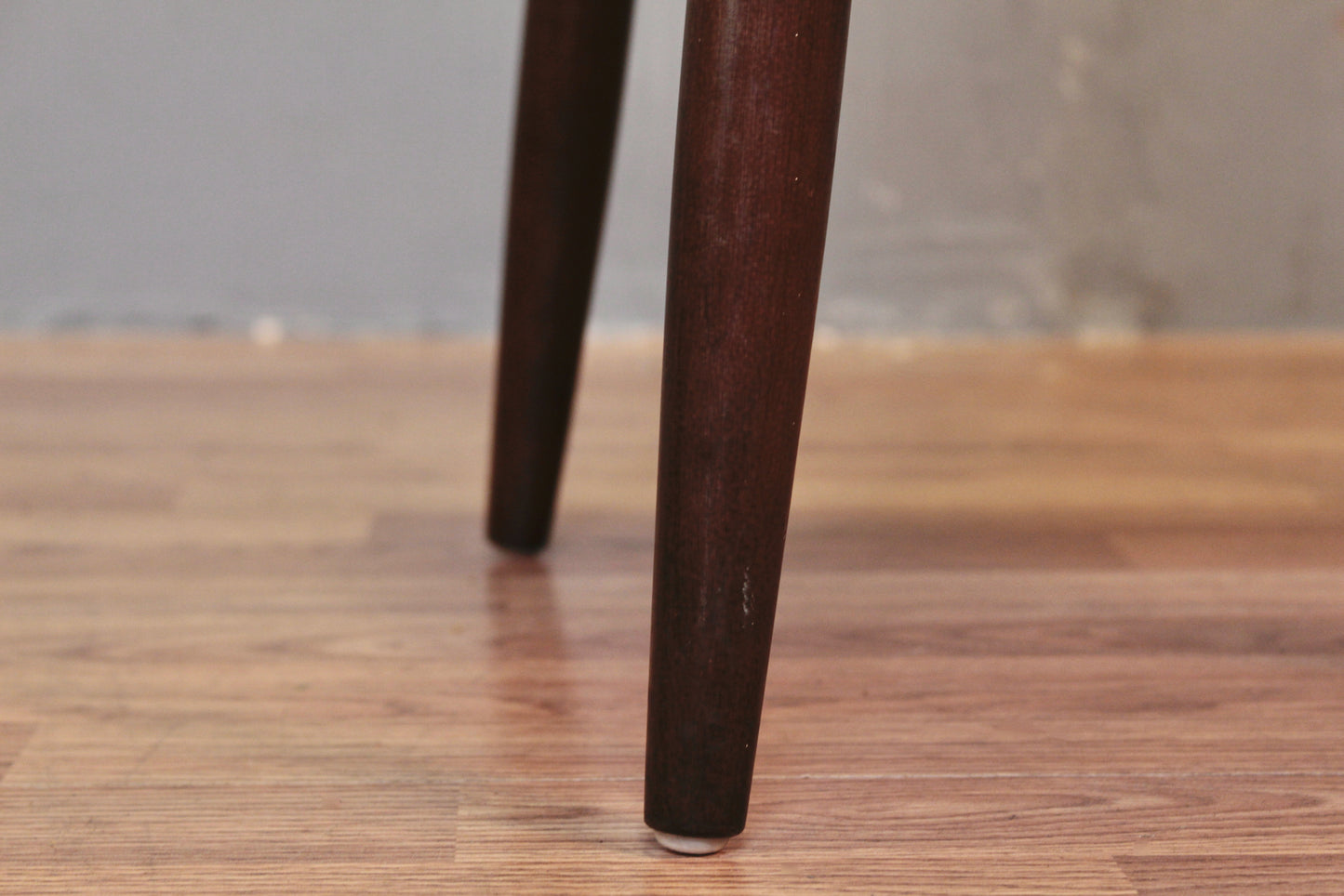 Mid Century Brown Vinyl Valet Chair