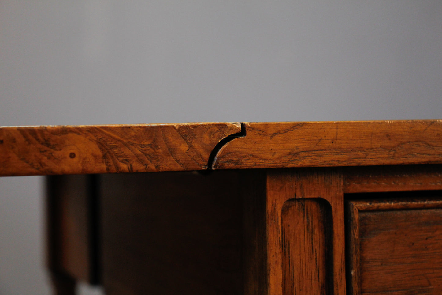 Oak Drop-Leaf 1-Drawer End Table
