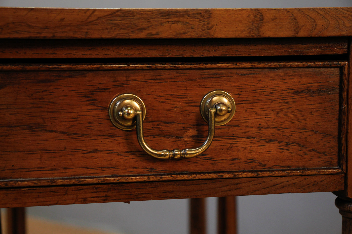 Oak Drop-Leaf 1-Drawer End Table