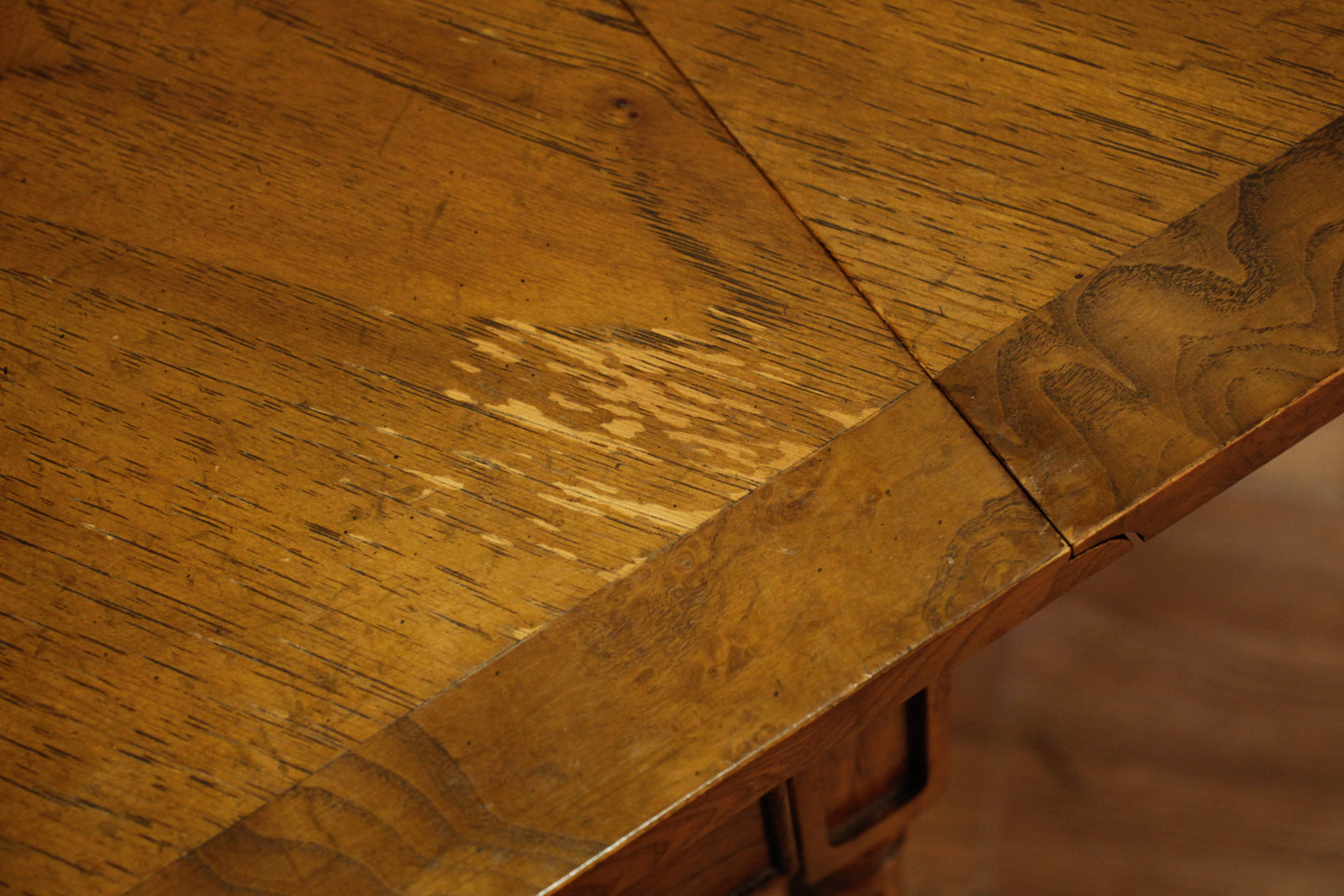 Oak Drop-Leaf 1-Drawer End Table
