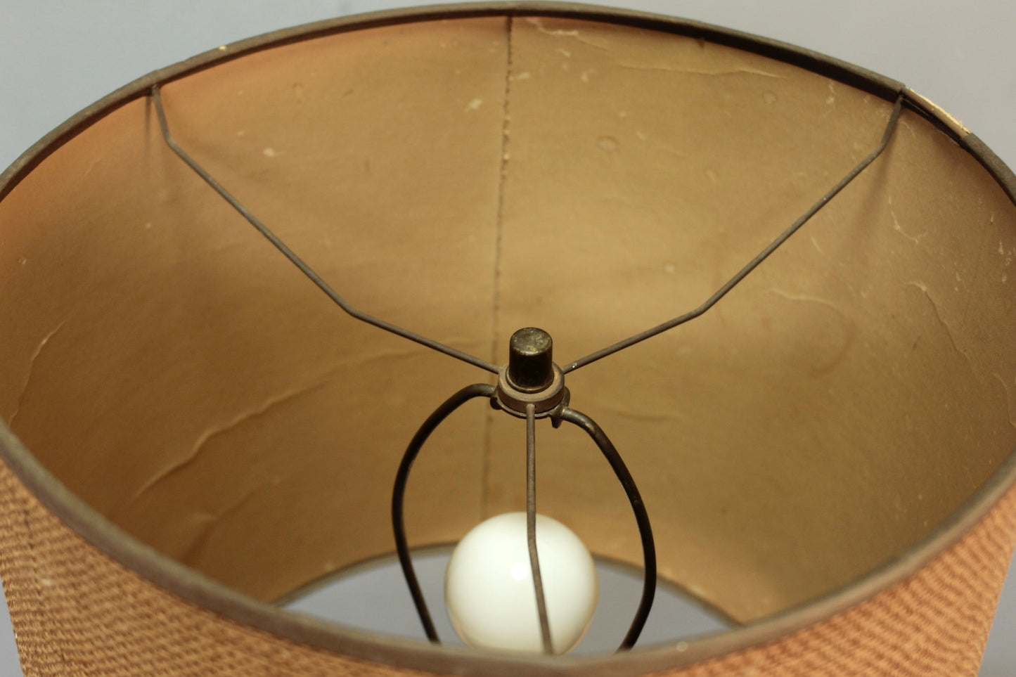 Golden Birds Metal Table Lamp