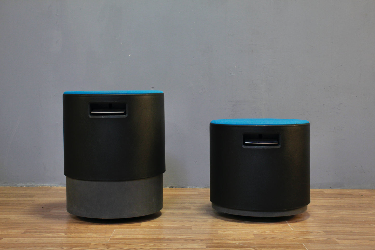 Steelcase Turnstone Cyan Buoy Stool