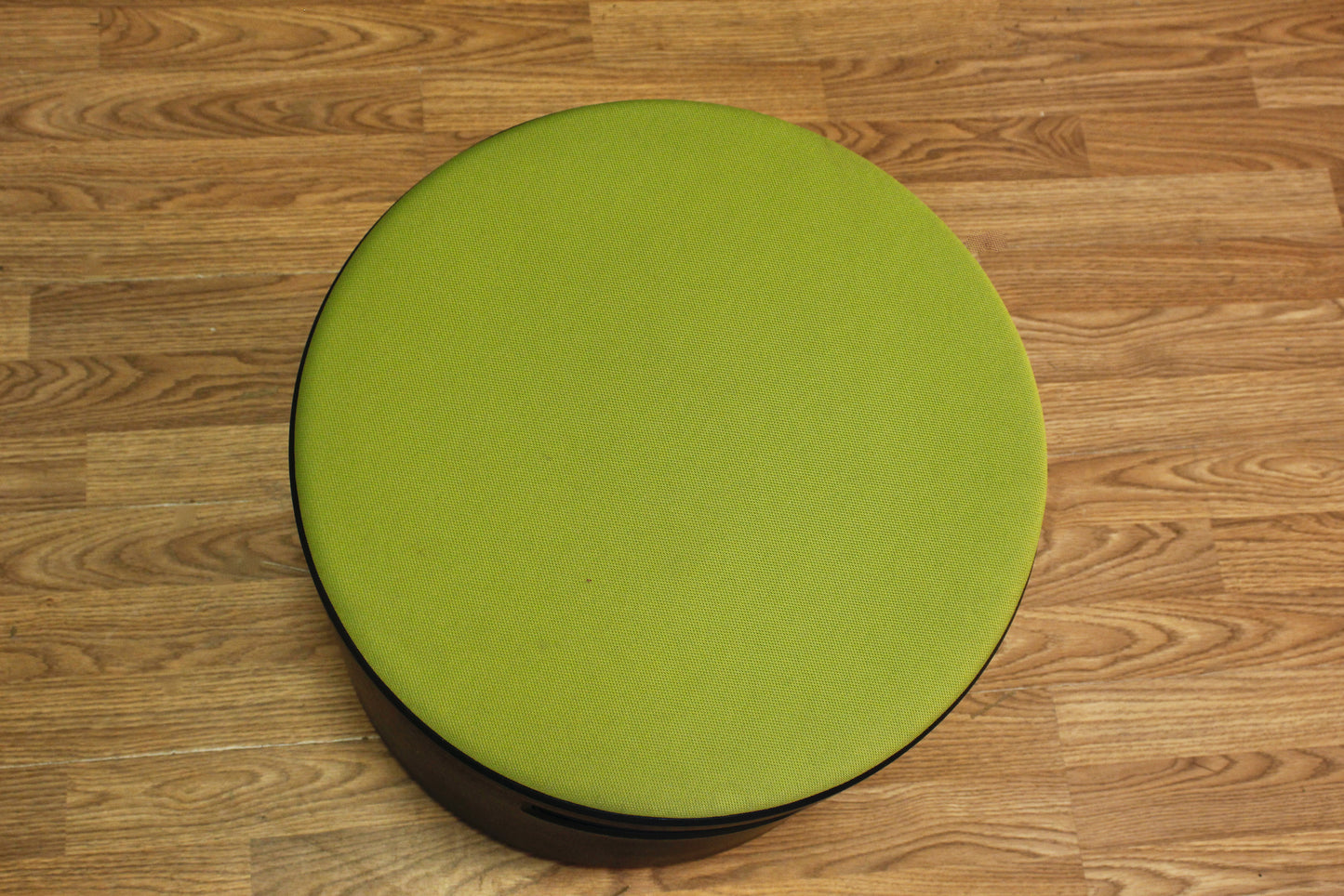 Steelcase Turnstone Wasabi Buoy Stool