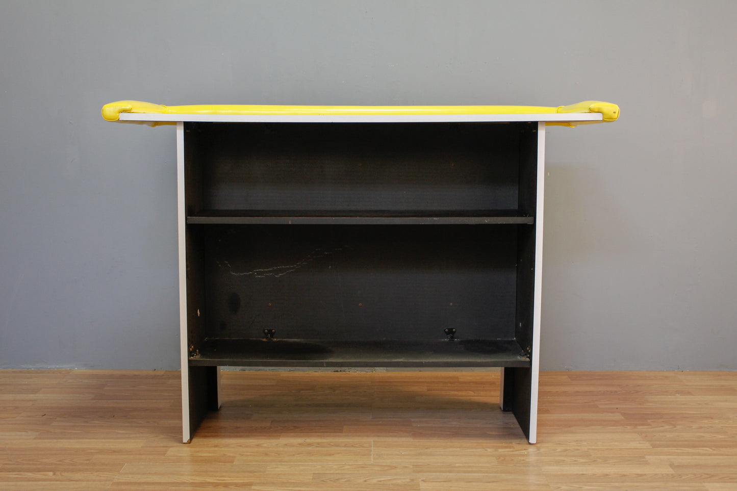 Mod Sunny Side Up Bar