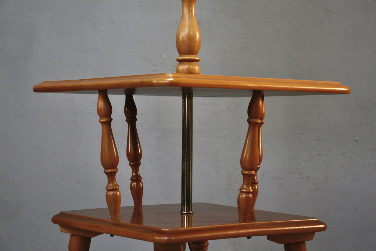 Country Maple Side Table Floor Lamp