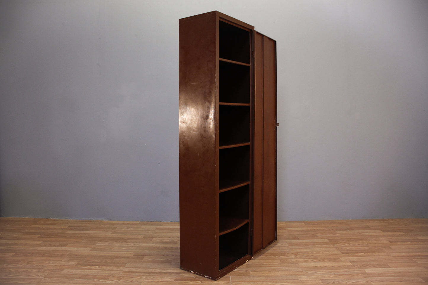 Brown 1-Door Locker