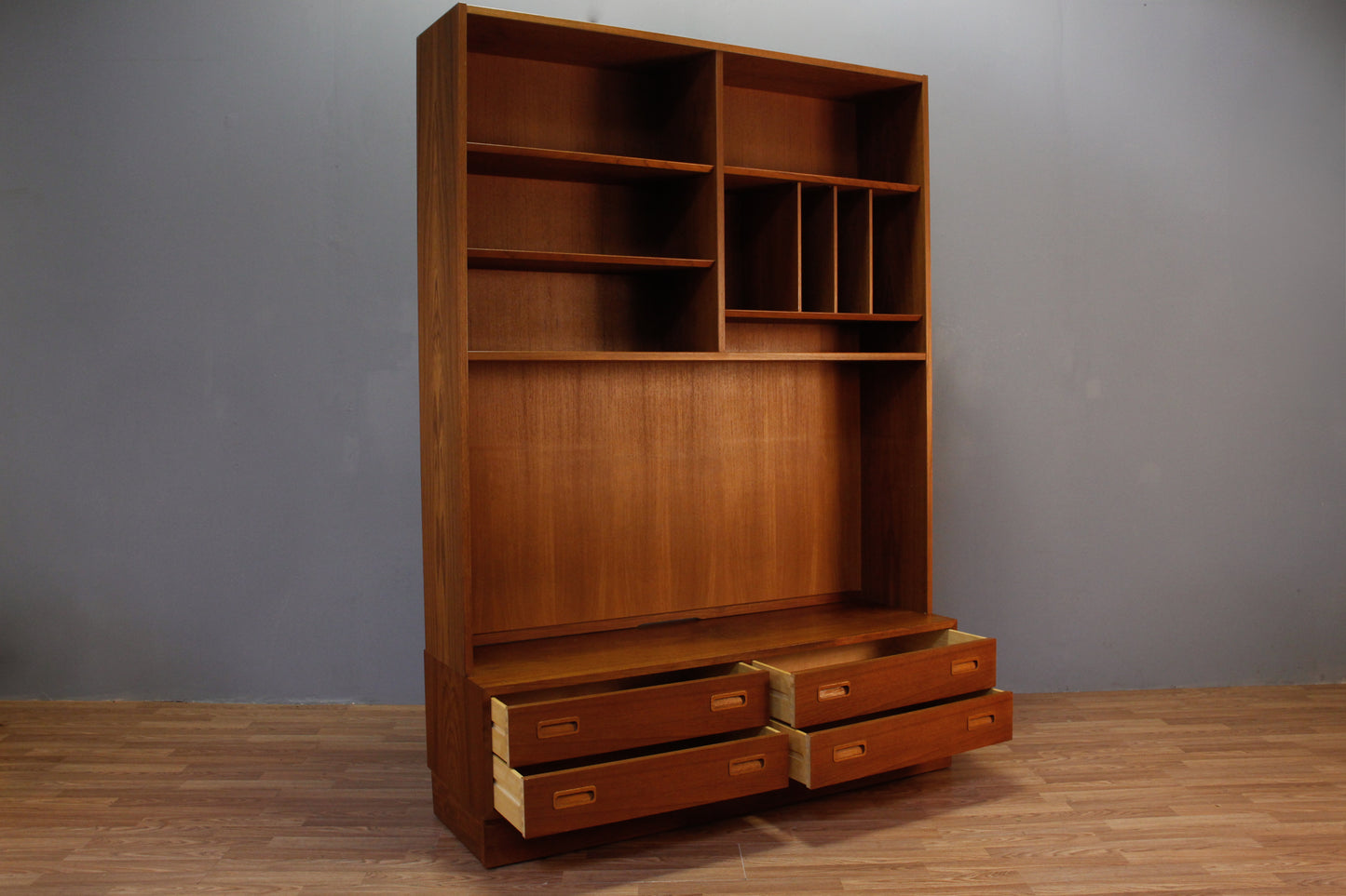 Large Poul Hundevad Teak Media Wall Unit