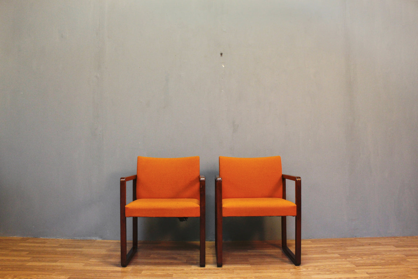 Giovanni Offredi 1970s Concrete & Glass Dining Table - ONLINE ONLY