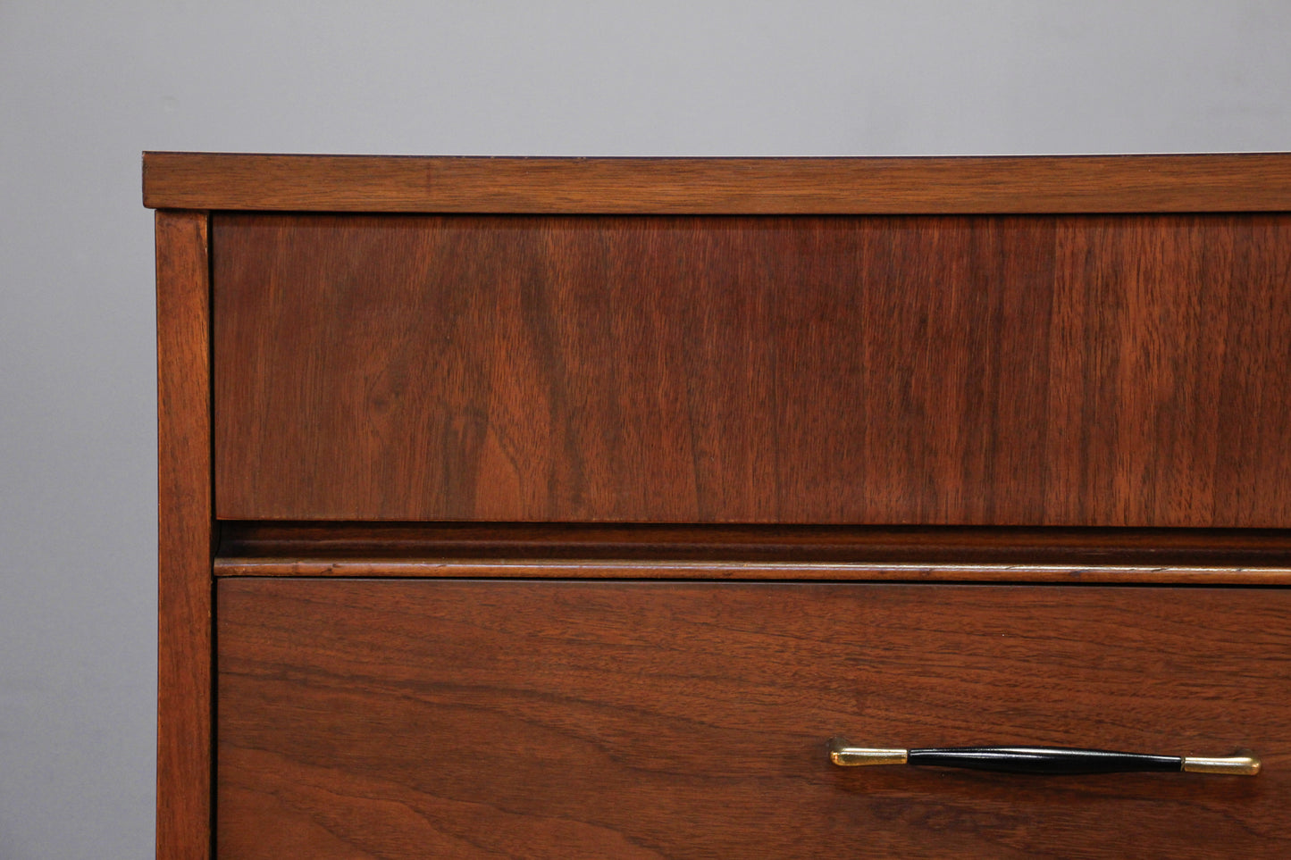 Walnut & Laminate 6-Drawer Dresser