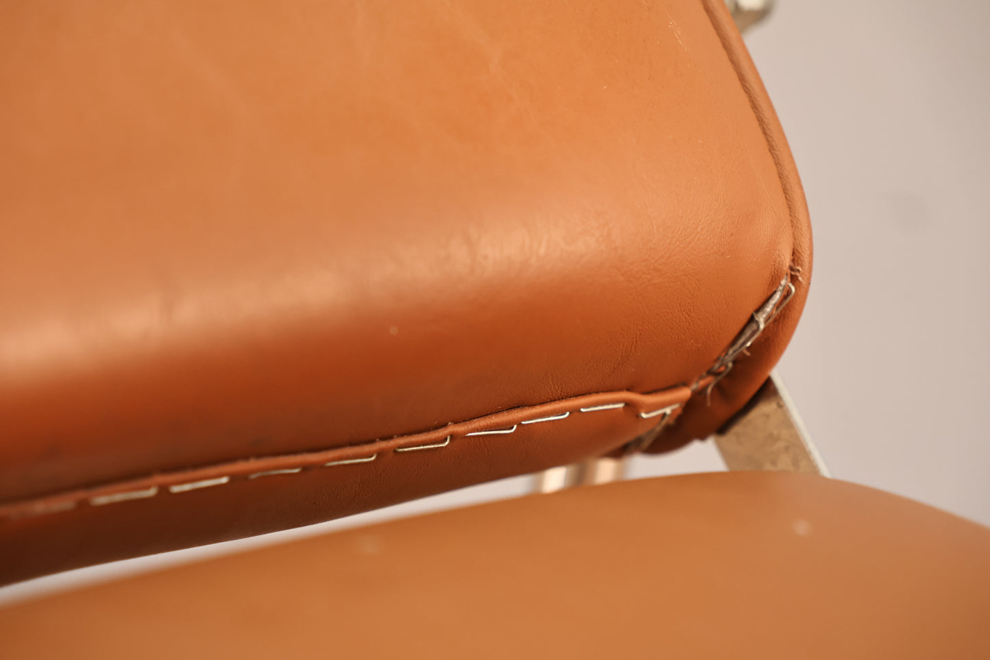 Camel Vinyl & Chrome Shampoo Chair - ONLINE ONLY