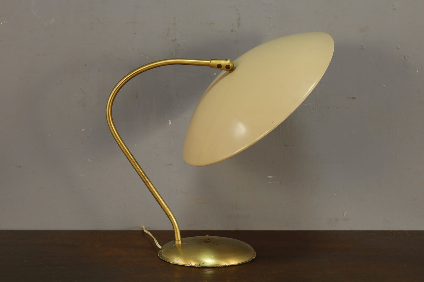 Bauhaus-Style Brass & Cream Saucer Table Lamp