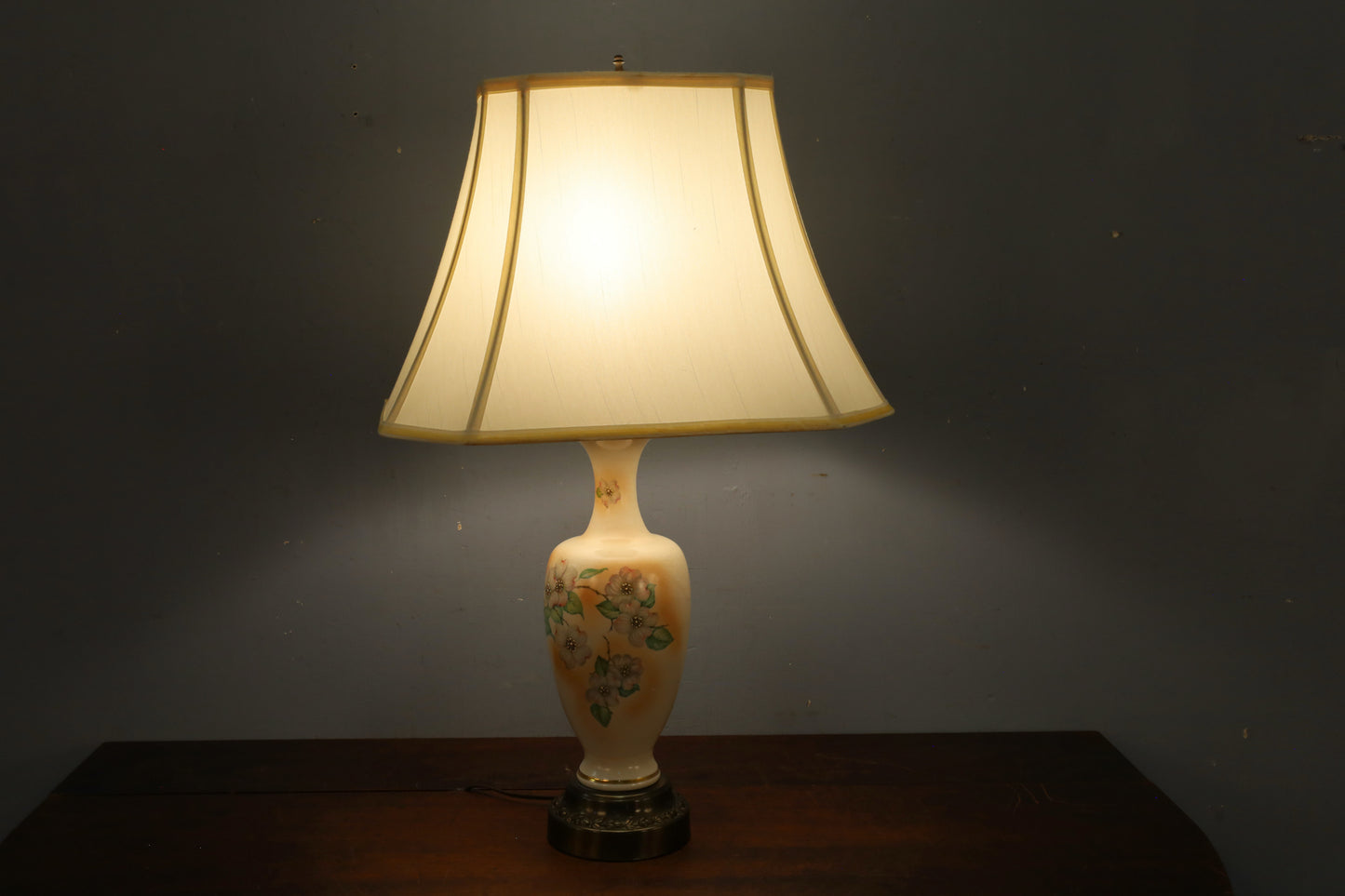 Floral Ceramic Table Lamp