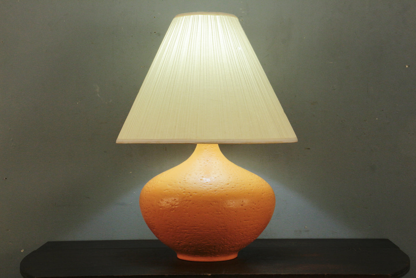 Creamsicle Ceramic Table Lamp