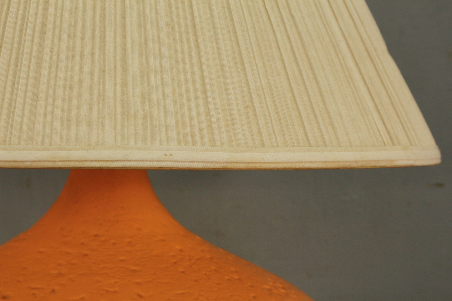 Creamsicle Ceramic Table Lamp