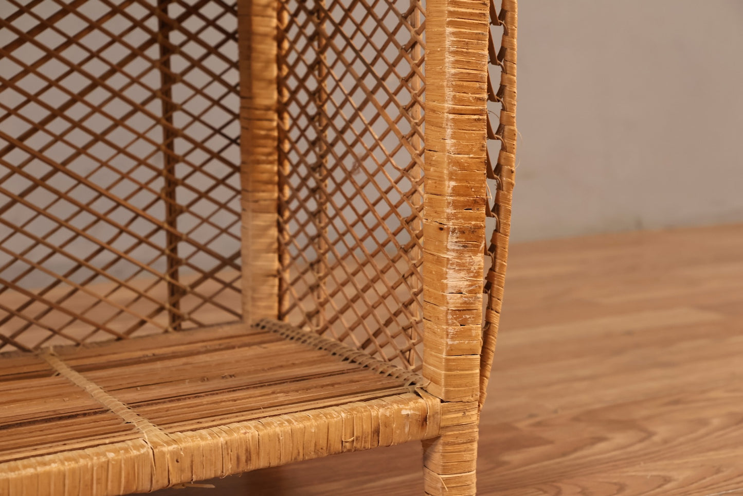 Slim Woven Arched 4-Tier Shelf