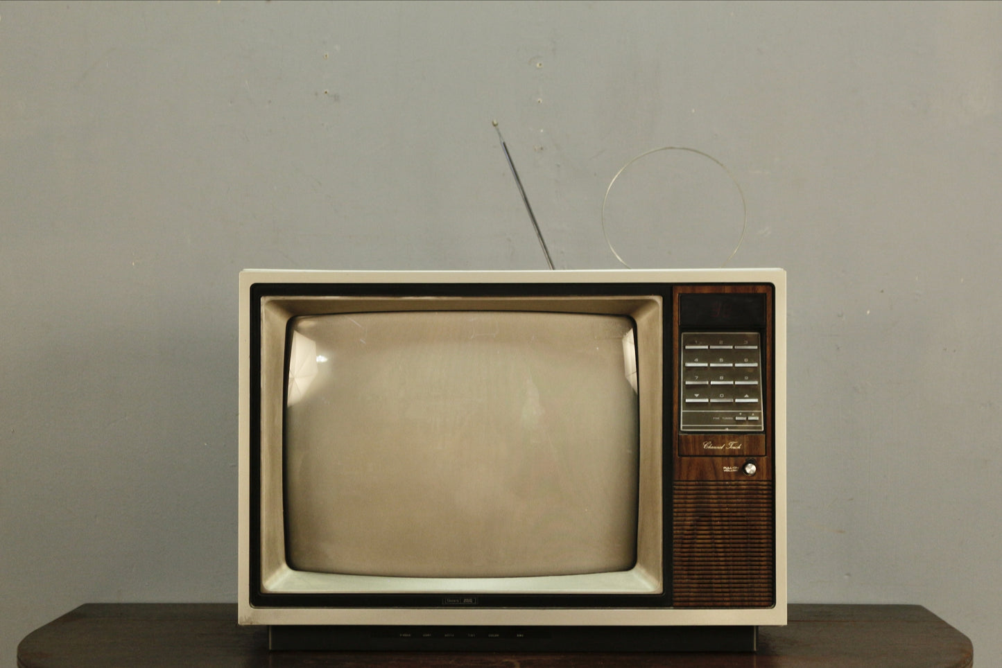 Sears Roebuck 1983 Television - ONLINE ONLY