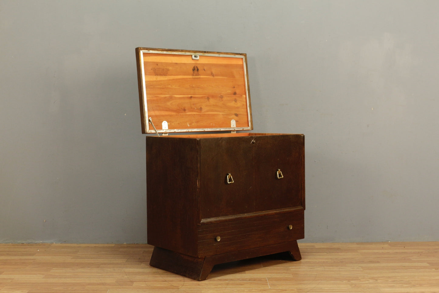 Lane Mid Century Boxy Cedar Chest
