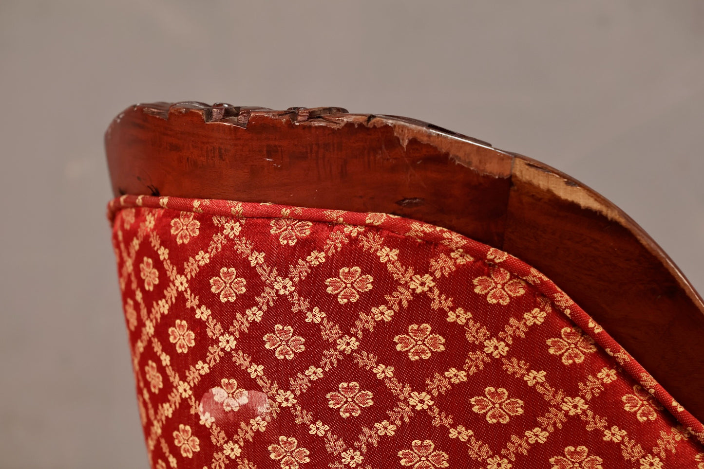 Mini Victorian Ruby Pet's Sofa