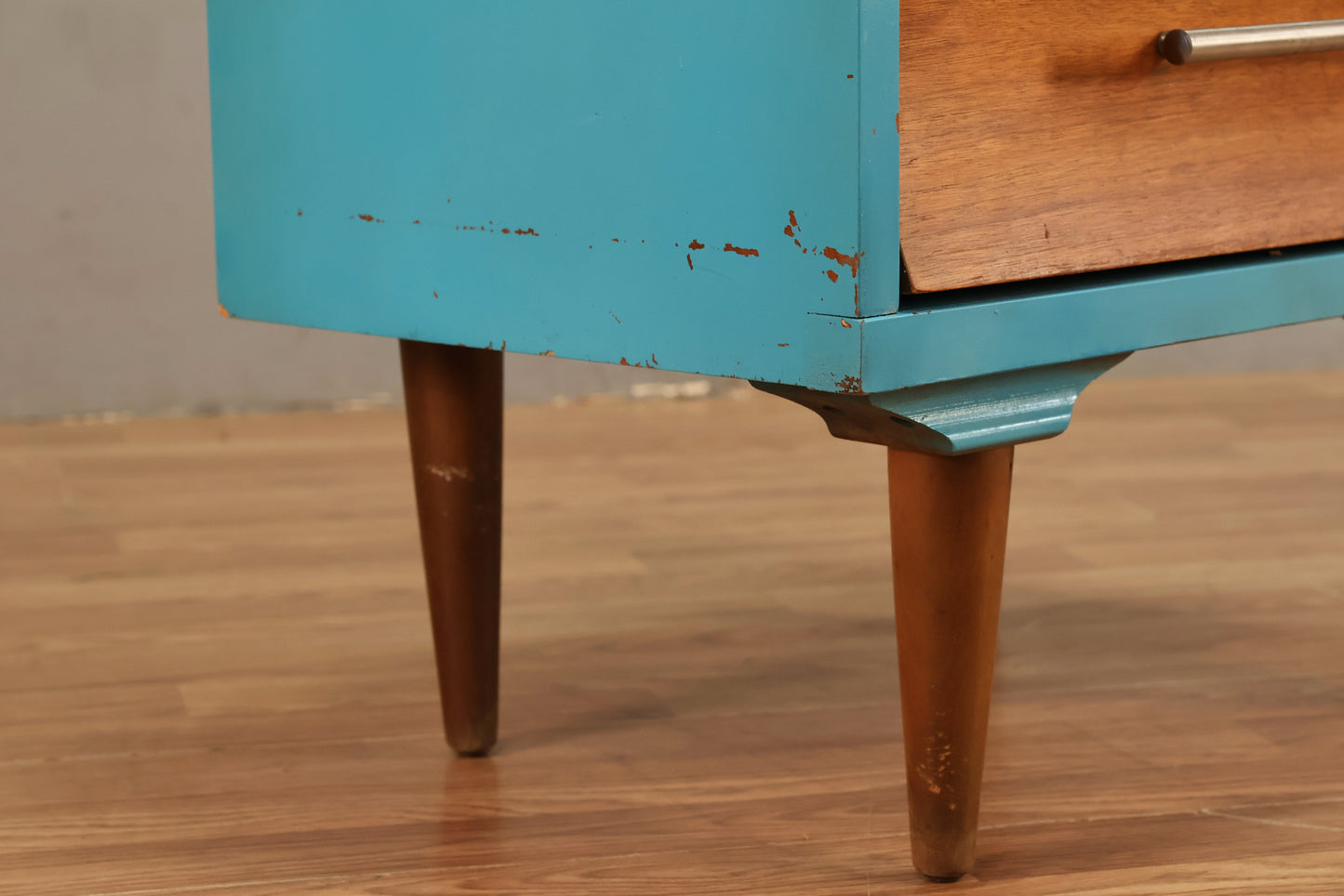 Concave Walnut & Cyan 2-Drawer Nightstand