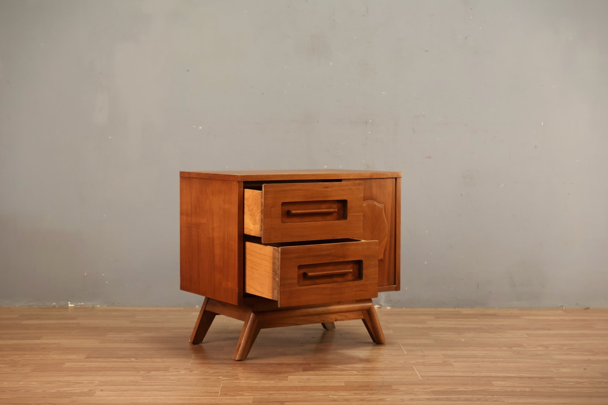 Pair of Luxe Mid Century Sliding-Door Nightstands – Furnish Green