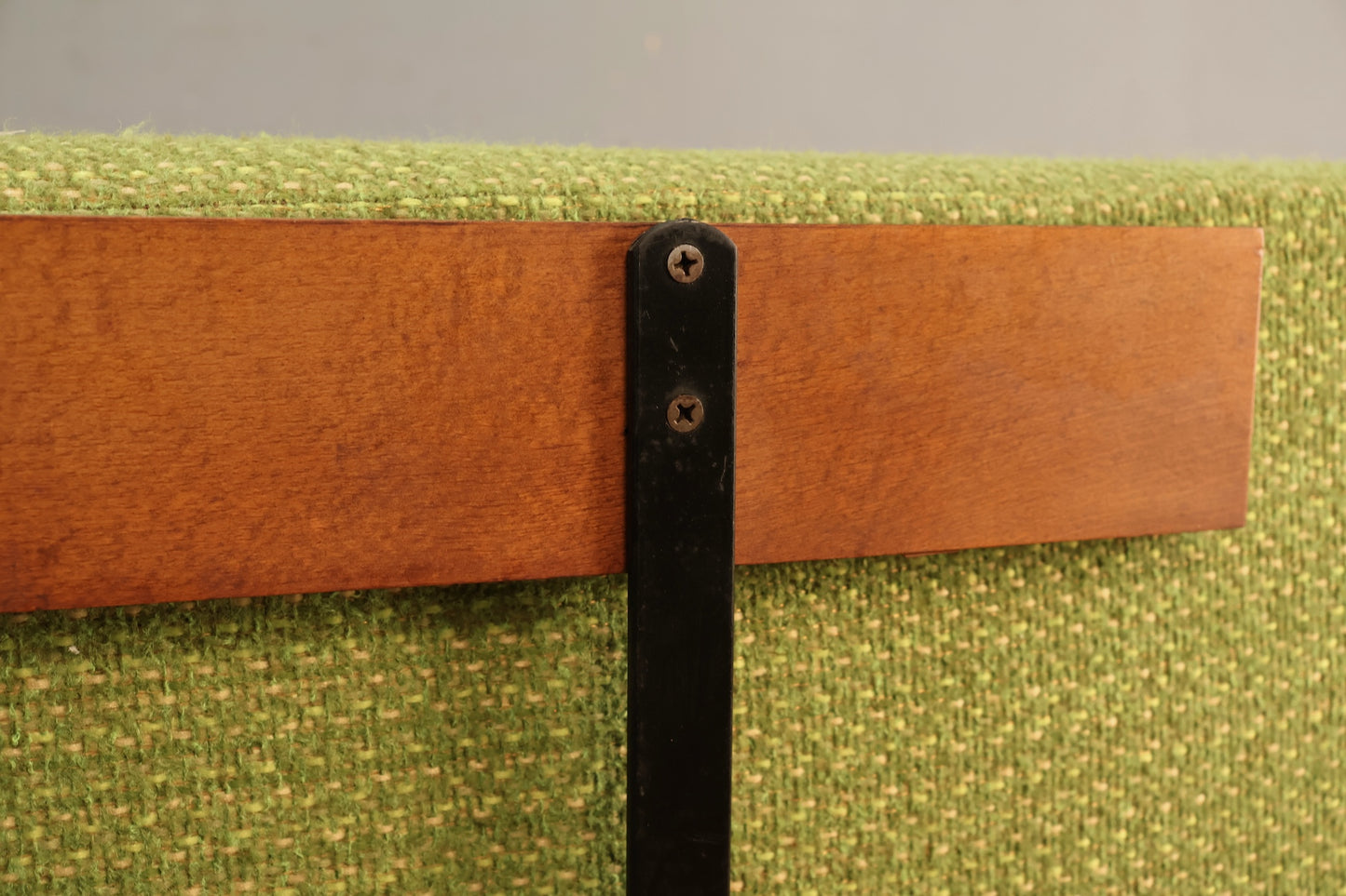 Mid Century Kiwi Daybed Sofa - ONLINE ONLY