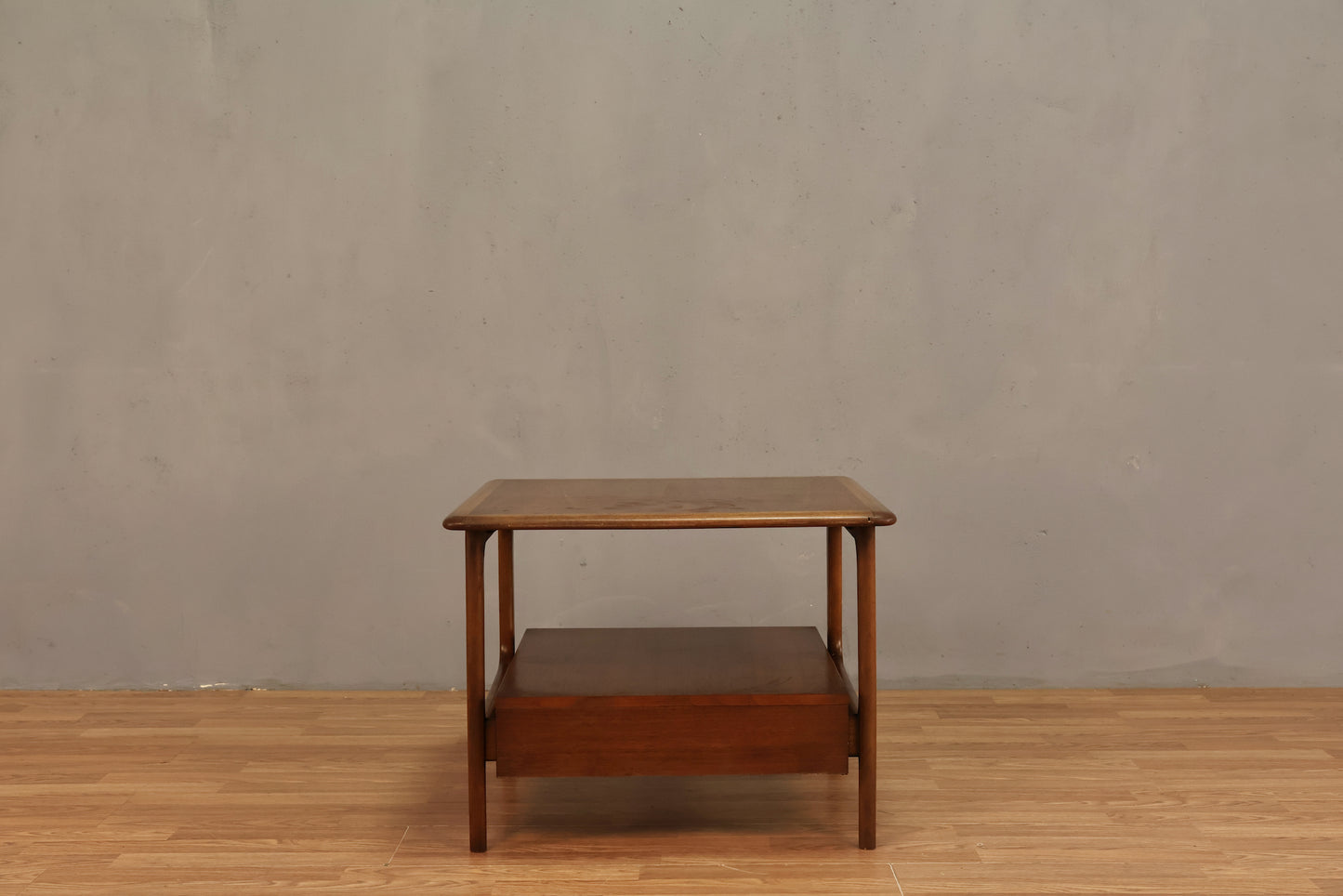 Lane Walnut & Lattice 1-Drawer End Table