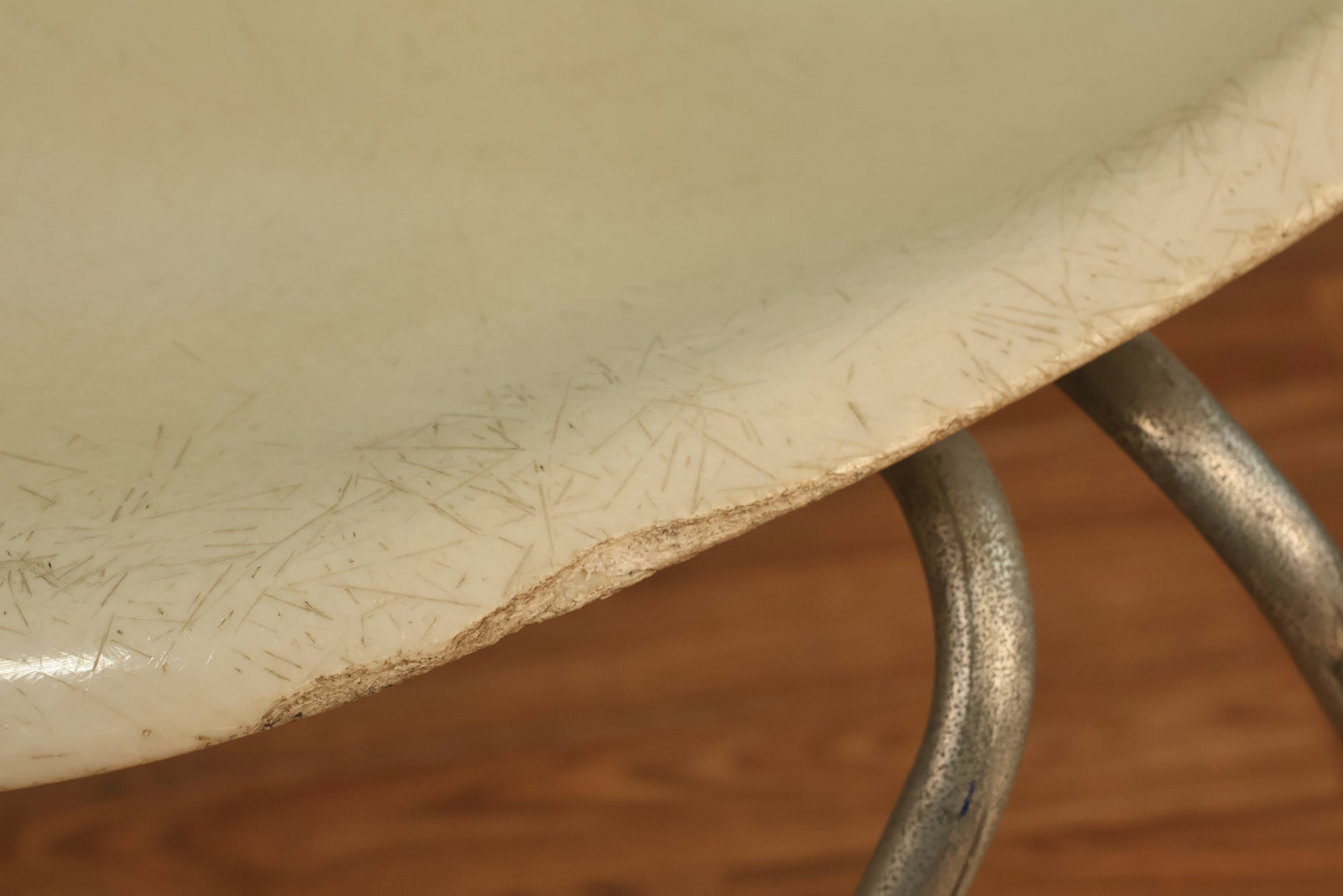 Eames 1960s Parchment Fiberglass DSS Chair – Furnish Green