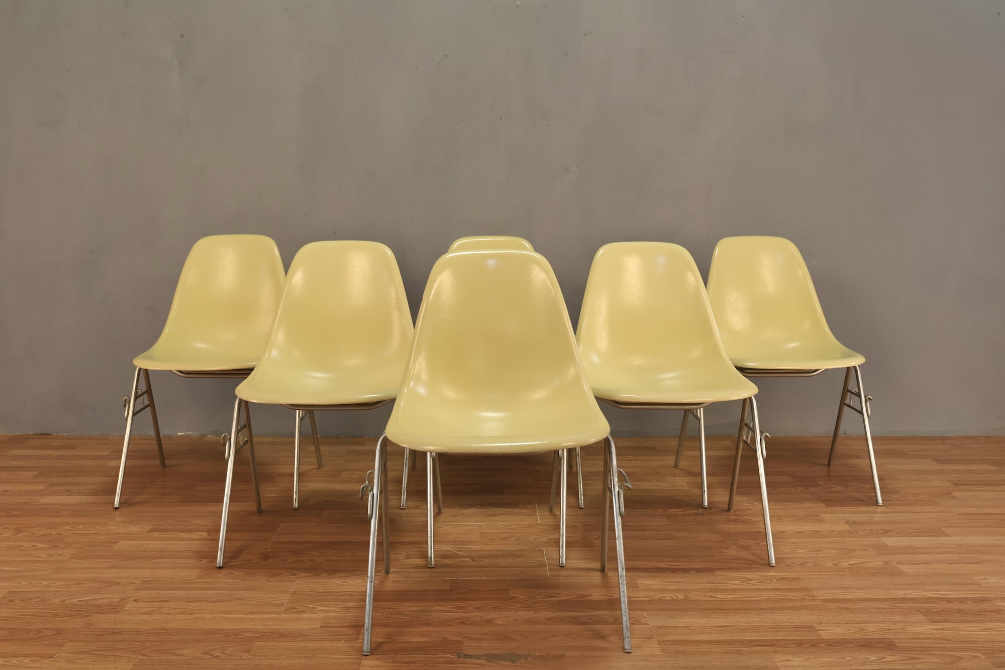Eames 1960s Lemon Fiberglass DSS Chair – Furnish Green