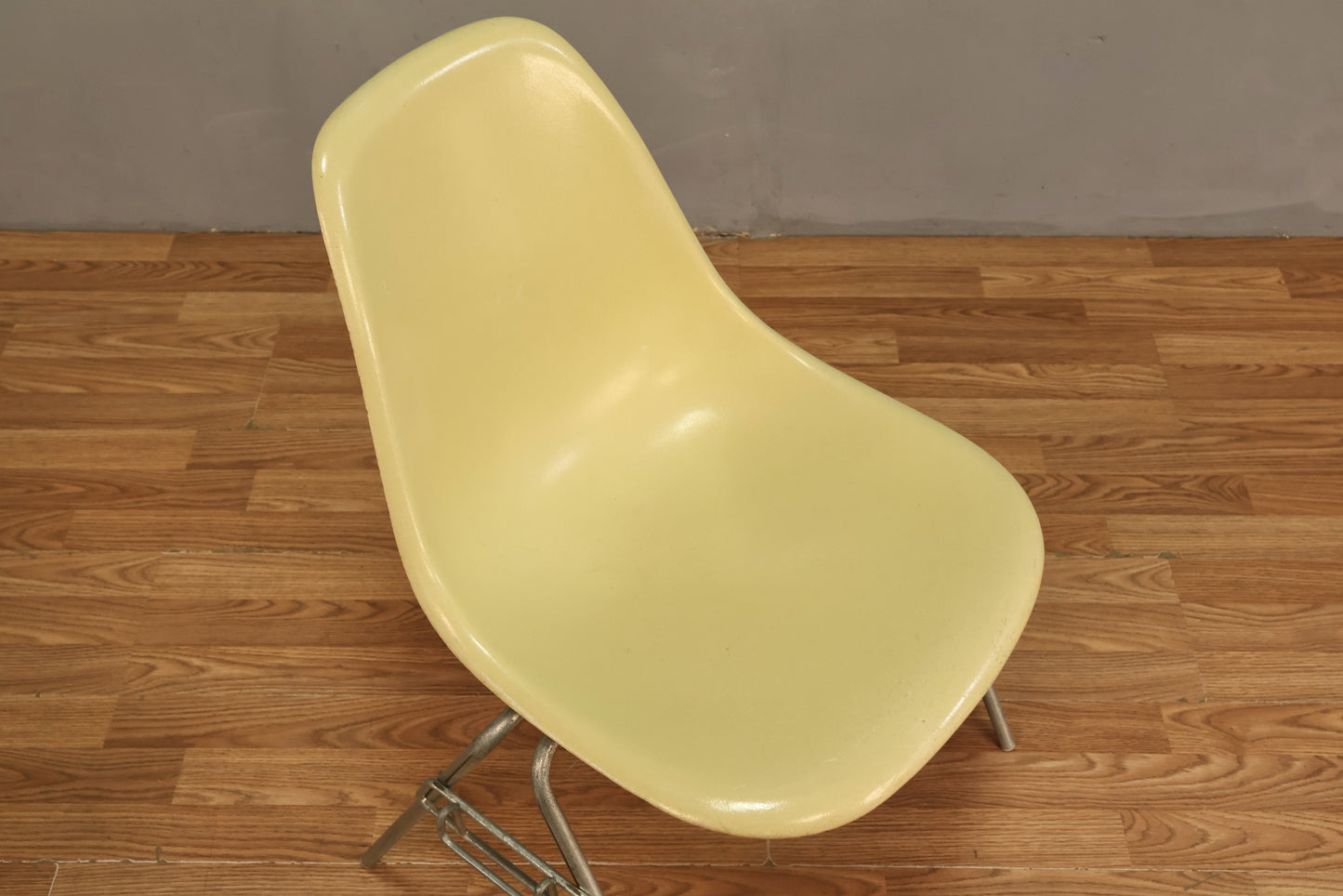 Eames 1960s Lemon Fiberglass DSS Chair