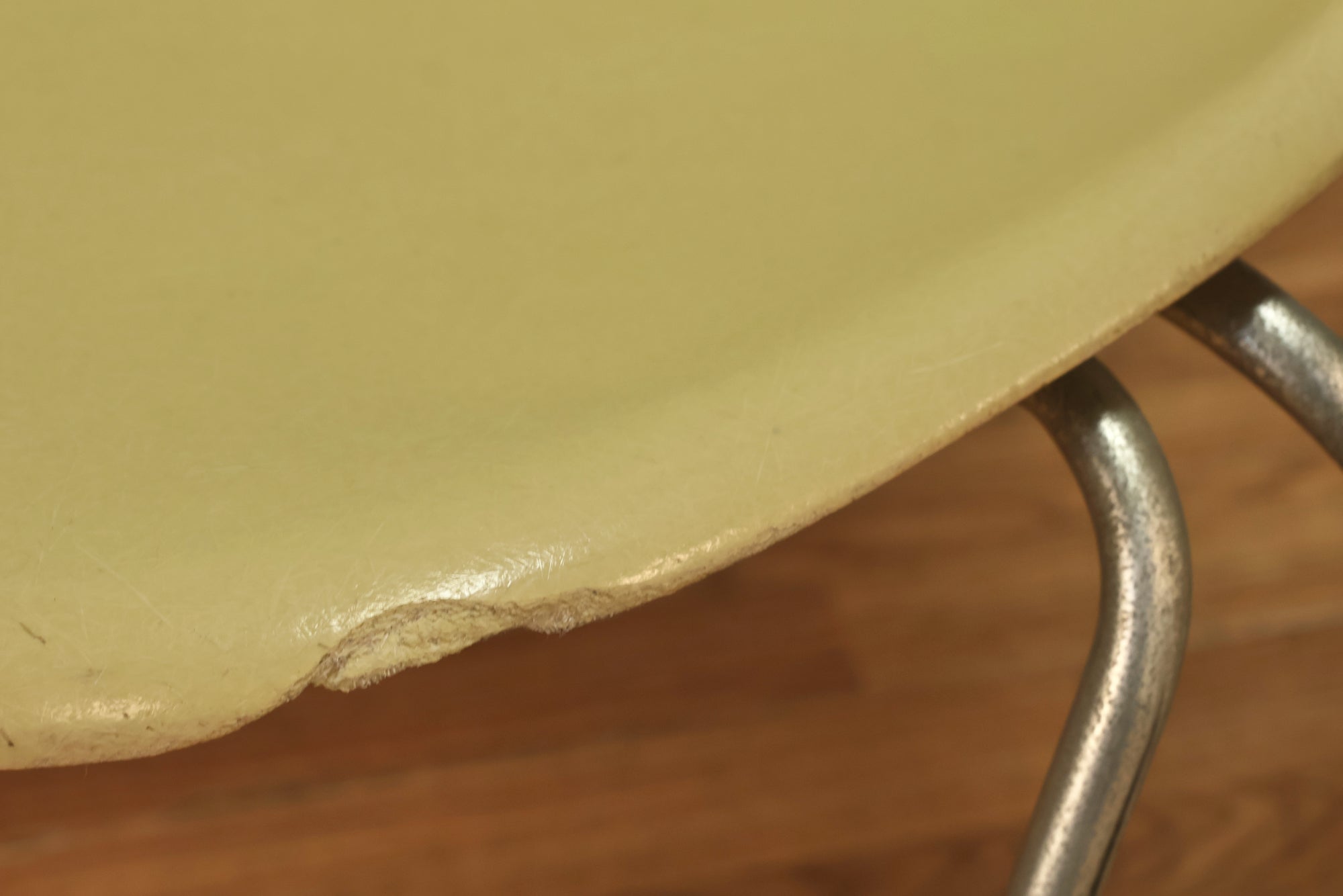 ヴィンテージ　U.S.A 1960年代　FRP クリスマスリース 幅110cm Eames 1960s Lemon Fiberglass DSS Chair – Furnish Green