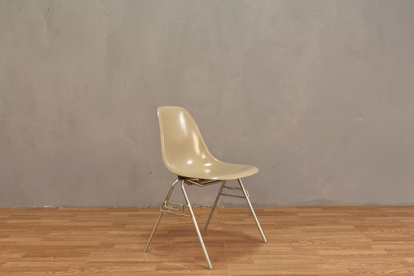 Eames 1960s Greige Fiberglass DSS Chair