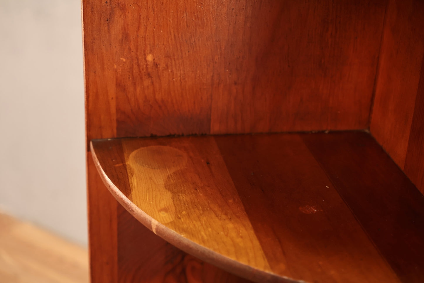 Country 5-Tier Corner Shelf