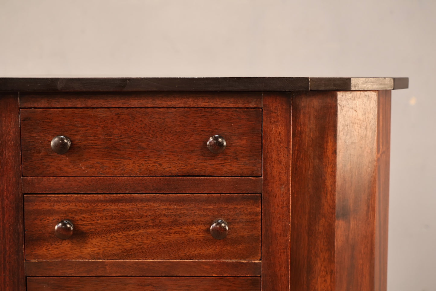 Martha Washington Mahogany End Table