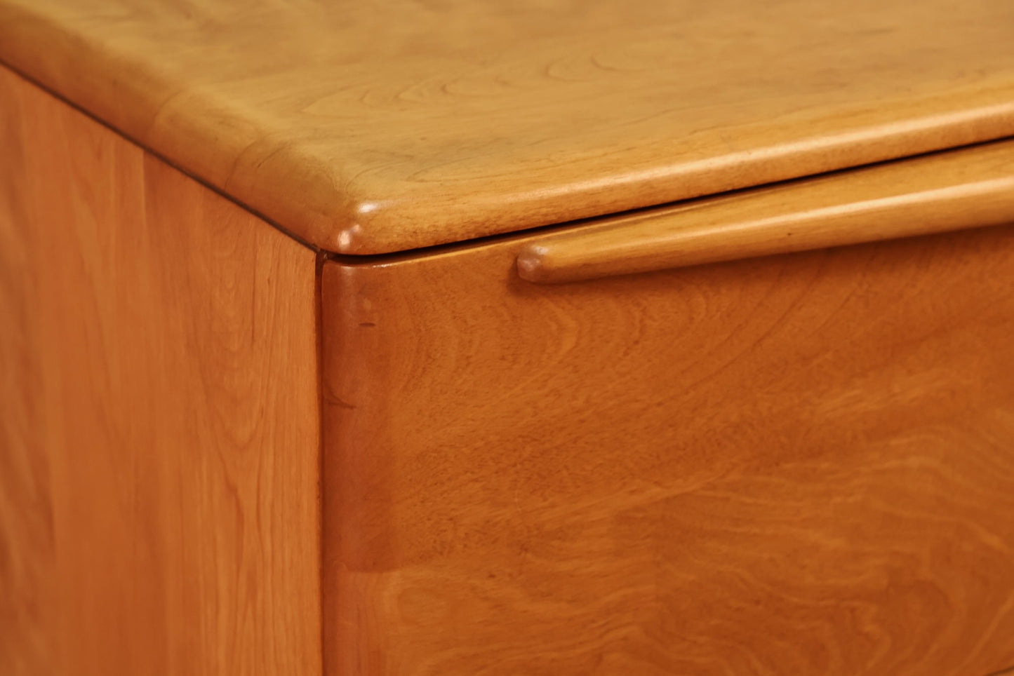 Heywood-Wakefield Maple 3-Drawer Dresser
